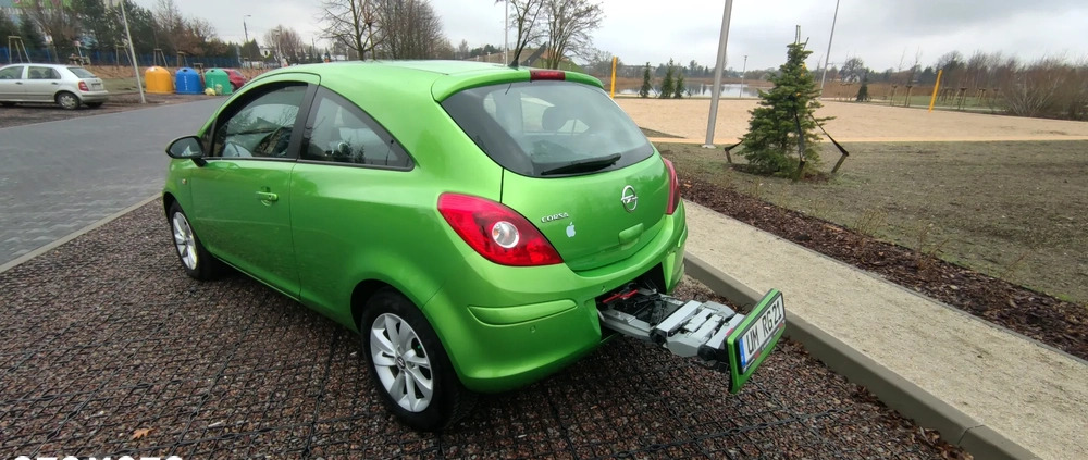 Opel Corsa cena 26900 przebieg: 68000, rok produkcji 2014 z Błonie małe 232